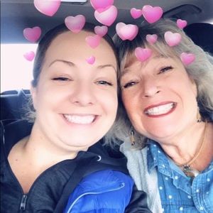 Meet your Posher, Camille